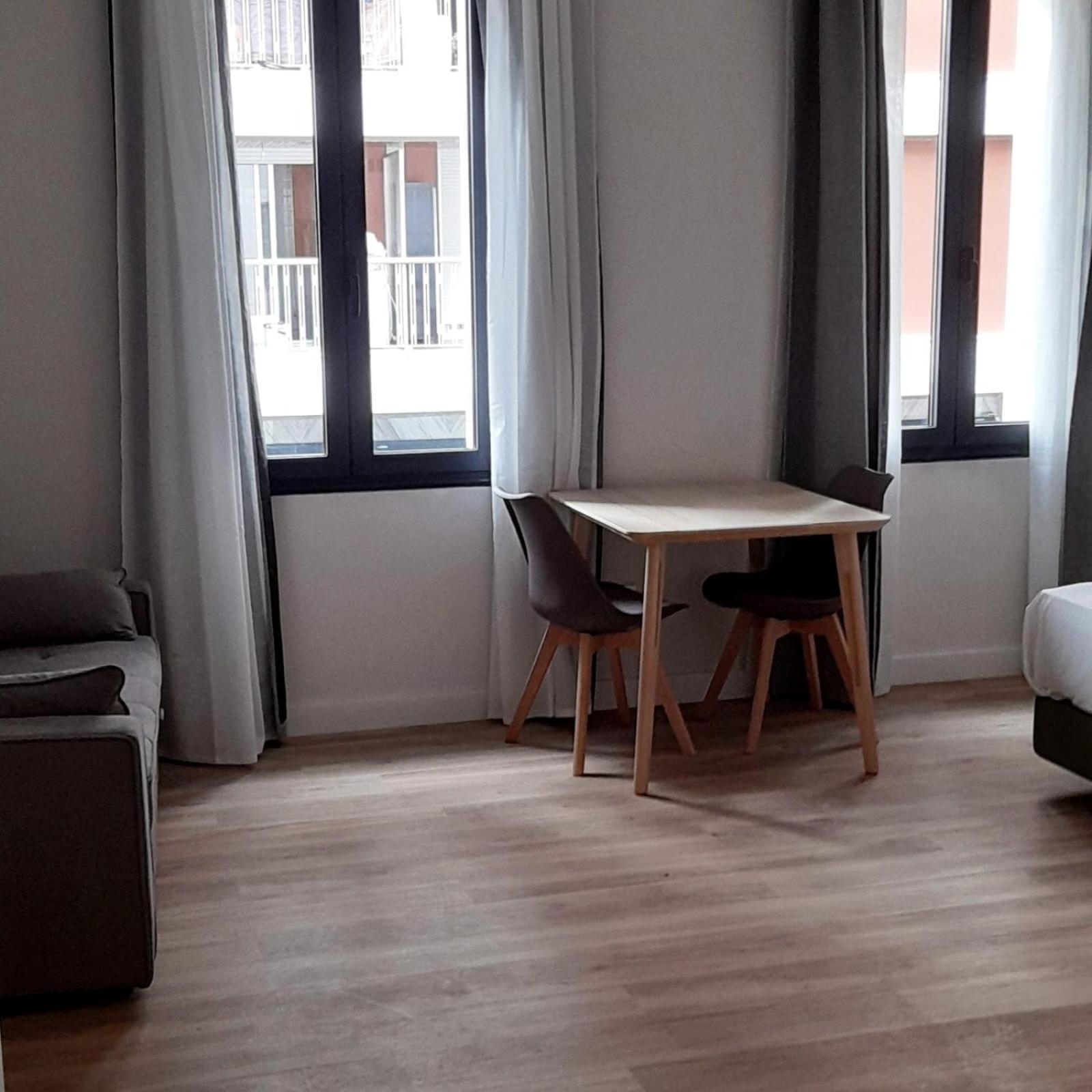 Apartamentos Recunchos Ourense Eksteriør bilde